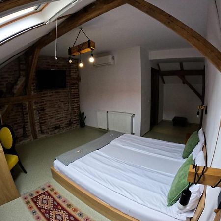 Timhouse Hotel Timisoara Bagian luar foto