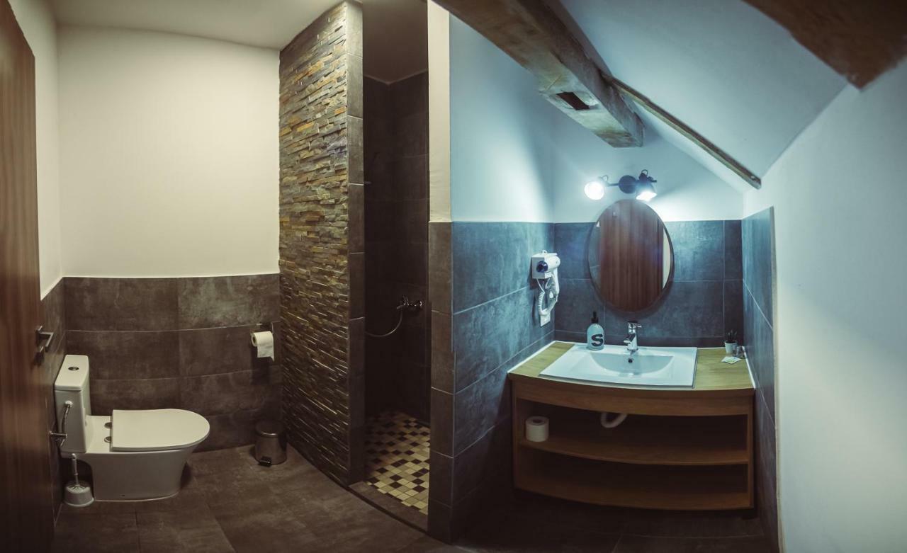 Timhouse Hotel Timisoara Bagian luar foto